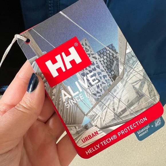 HELLY HANSEN FRIDA INSULATED WINTER PARKA - Picture 5 of 16